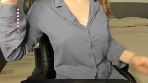 gigihadd online show from 8, 12, 2024