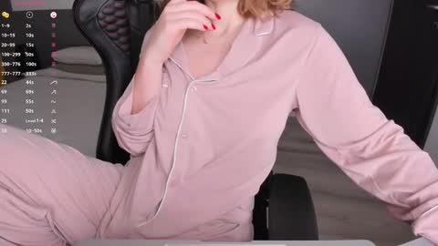 gigihadd online show from 13, 2, 2026