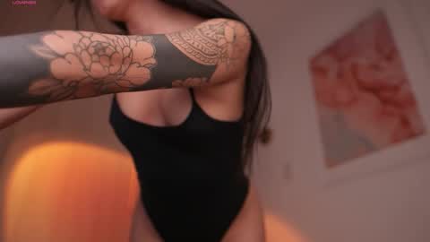 GIGI online show from 10, 9, 2025