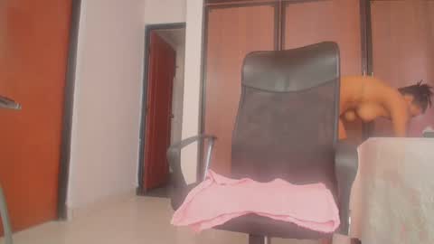 Sharlotte  online show from 23, 9, 2025