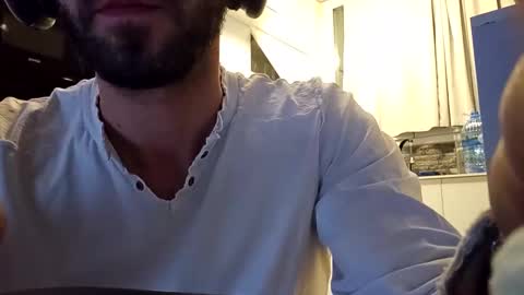 gigis111 online show from 26, 2, 2025