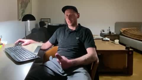 Sebastian online show from 20, 2, 2025