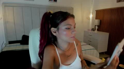 Snapshot of gimenalara chatting on 7, 4, 2026 Gimena online show from 7, 4, 2026