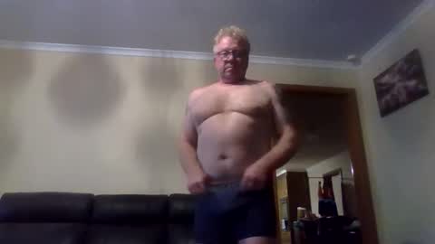gimmmieoooo online show from 12, 5, 2026