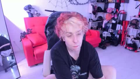 Gina Moor online show from 10, 11, 2025