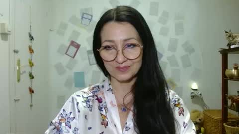 GinaONeon online show from 7, 5, 2026