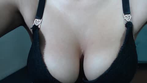 Snapshot of ginasailor chatting on 13, 1, 2026 ginasailor online show from 13, 1, 2026