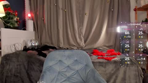 Snapshot of ginavontease chatting on 15, 12, 2024 Gina online show from 15, 12, 2024