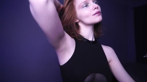        im expecting 350 thumbs up on my altar   online show from 17, 12, 2024