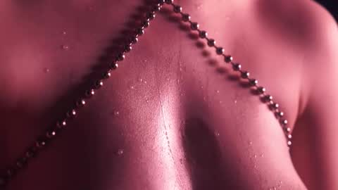        im expecting 350 thumbs up on my altar   online show from 7, 3, 2025