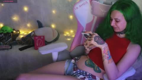 Ginger online show from 8, 5, 2026