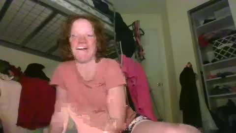 ginger_unicorn21 online show from 3, 2, 2025