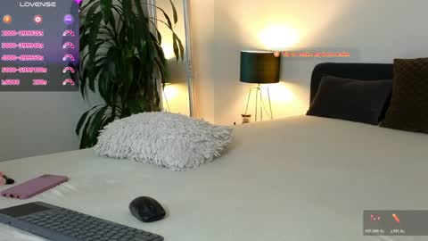 Snapshot of ginnybabe_ chatting on 12, 5, 2026 Ginny online show from 12, 5, 2026
