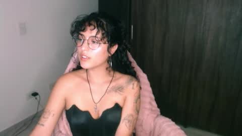 giny_bean online show from 29, 3, 2026