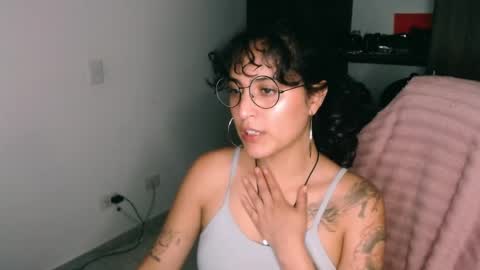 giny_bean online show from 12, 4, 2026