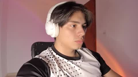 GioRusso online show from 8, 3, 2026