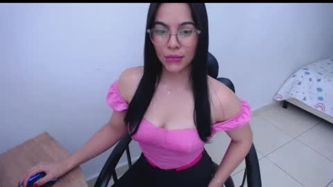 GIO RIVERA online show from 3, 12, 2024