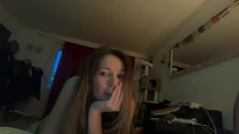 GypsySluts online show from 15, 5, 2026