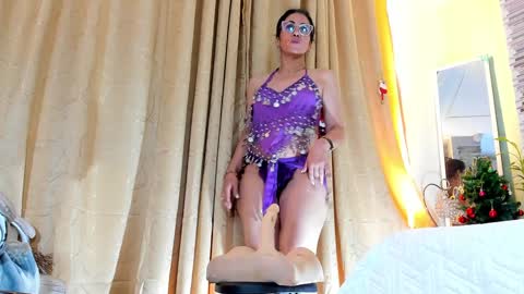 Snapshot of girasol_walton chatting on 26, 12, 2024 Girasol Walton online show from 26, 12, 2024