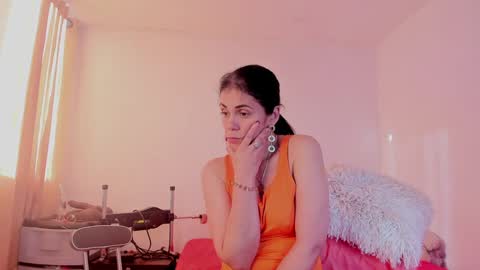 Snapshot of girasol_walton chatting on 6, 2, 2025 Girasol Walton online show from 6, 2, 2025