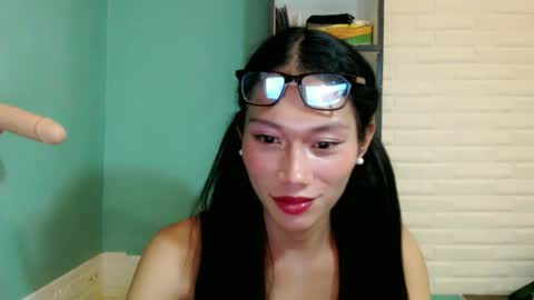 Vanessa online show from 22, 6, 2026