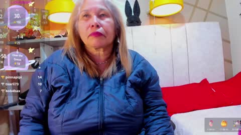 Snapshot of girl_amada chatting on 8, 1, 2025 Girl Amada online show from 8, 1, 2025