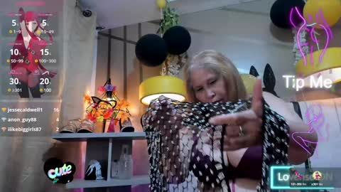 Snapshot of girl_amada chatting on 28, 1, 2025 Girl Amada online show from 28, 1, 2025