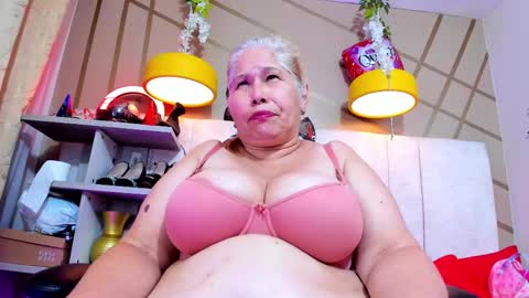 Snapshot of girl_amada chatting on 28, 2, 2025 Girl Amada online show from 28, 2, 2025