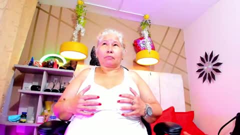 Snapshot of girl_amada chatting on 2, 3, 2025 Girl Amada online show from 2, 3, 2025