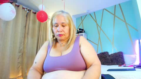 Snapshot of girl_amada chatting on 24, 9, 2025 Girl Amada online show from 24, 9, 2025