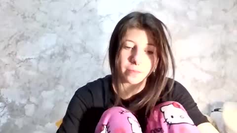 girl_cute007 online show from 8, 3, 2026