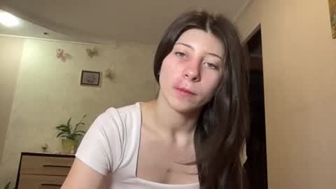 girl_cute007 online show from 20, 7, 2026