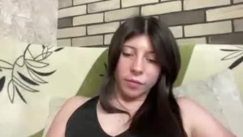 girl_cute007 online show from 27, 7, 2026