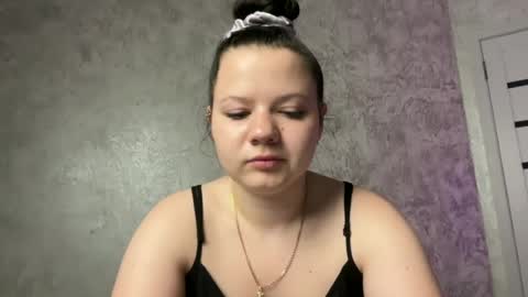 girl_cute07 online show from 3, 7, 2026