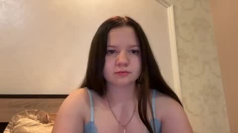 girl_cute07 online show from 18, 7, 2026
