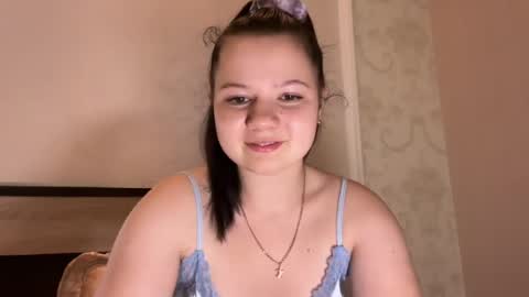girl_cute07 online show from 19, 7, 2026
