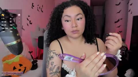 girl_inline online show from 1, 11, 2025