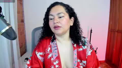 girl_inline online show from 16, 3, 2026