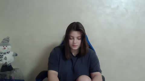 girl_leya online show from 13, 1, 2025