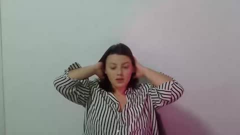 girl_leya online show from 12, 10, 2025