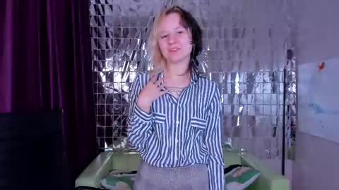 girl_next_doorr online show from 27, 12, 2024