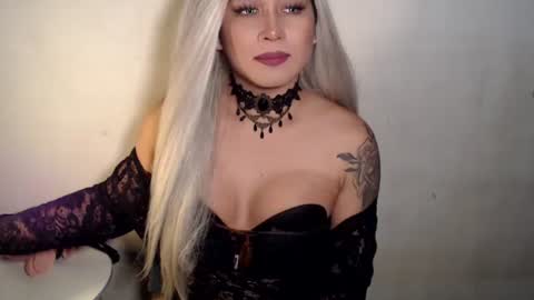 Snapshot of girl_seductionxoxo chatting on 23, 7, 2026 Nica online show from 23, 7, 2026