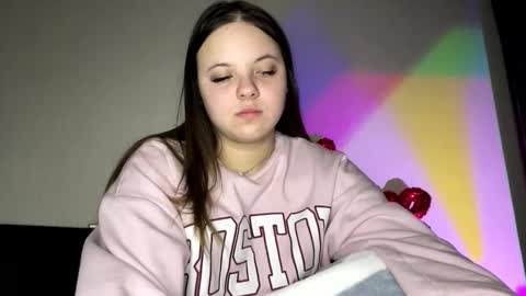 Snapshot of girl_shy07 chatting on 10, 2, 2026 girl_shy07 online show from 10, 2, 2026