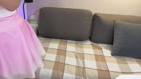 Girlfriend online show from 9, 7, 2026