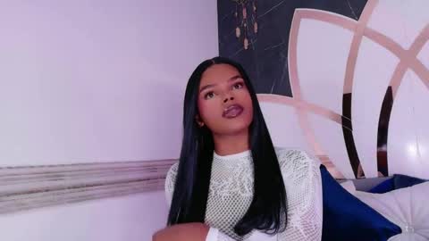 gisela_valencia online show from 10, 5, 2026