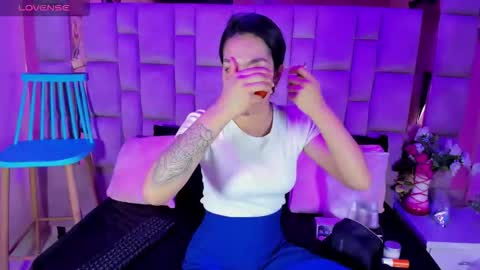 gisell_squirt online show from 15, 12, 2025