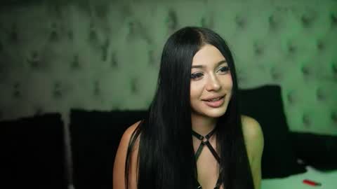  Giulia  online show from 8, 10, 2025