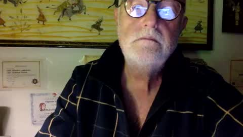 giutomma930394 online show from 18, 11, 2025