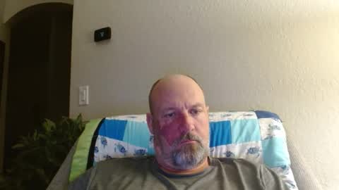 Snapshot of giveitup193 chatting on 21, 12, 2025 giveitup193 online show from 21, 12, 2025
