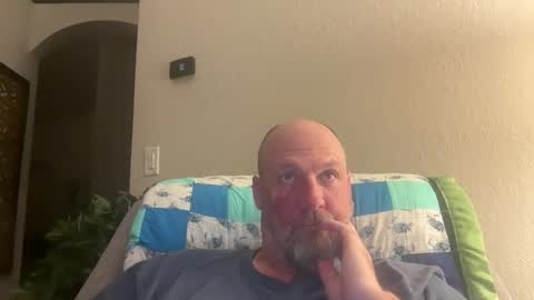 Snapshot of giveitup193 chatting on 9, 2, 2026 giveitup193 online show from 9, 2, 2026